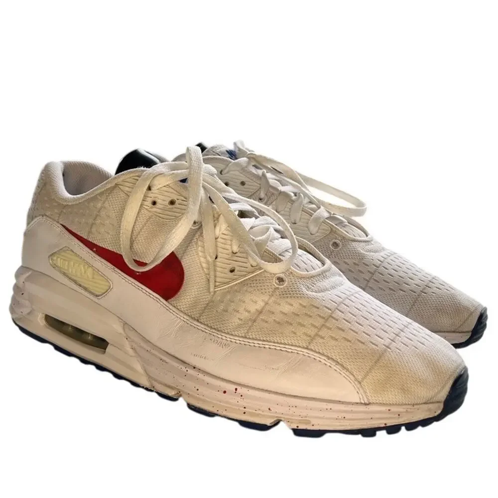 Mens Nike Air Max 90 704068-991 Mesh US Soccer Crest Athletic Shoes SZ 13 White